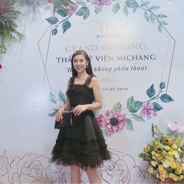 Đầm xoè phối lưới dập li.