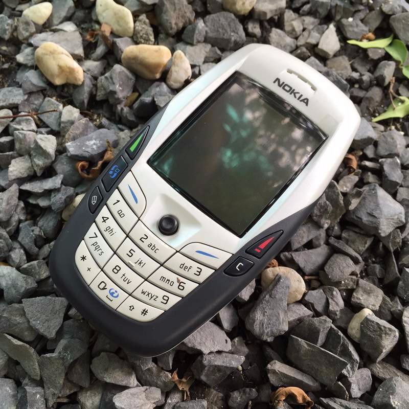 Điện thoại Nokia 6600 chính hãng tồn kho