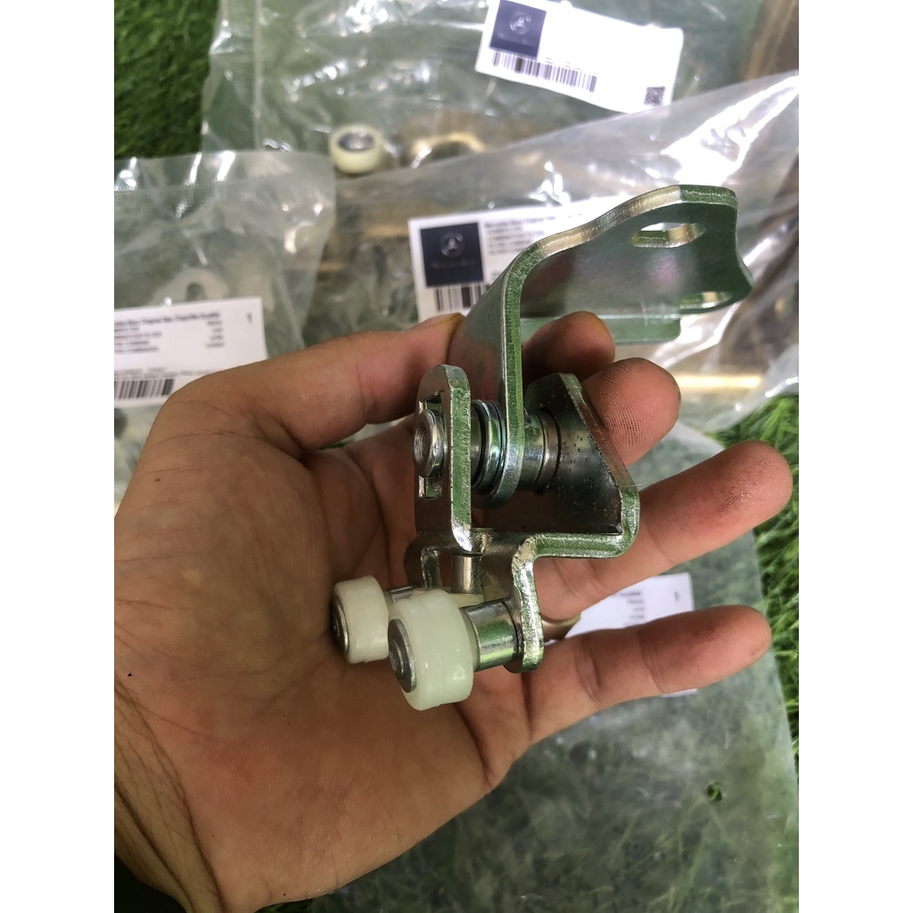 BÁT CỬA LÙA SPRINTER