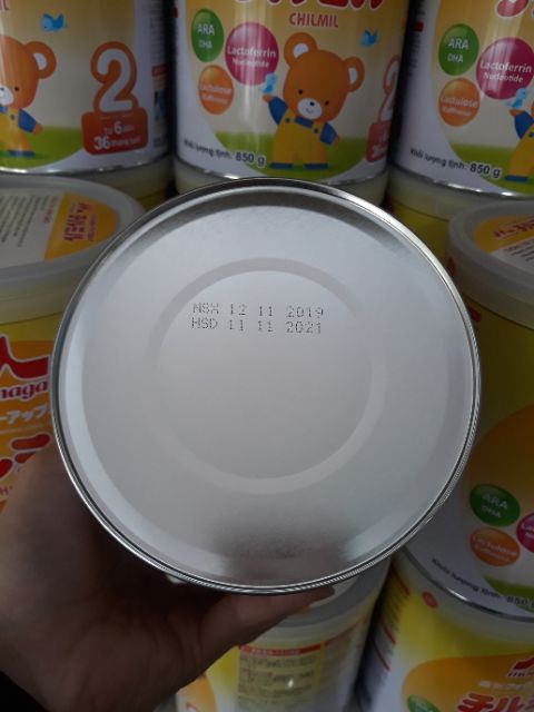 Sữa Morinaga số 2 850g tách đai date T11/2022 hàng nhập khẩu chính hãng