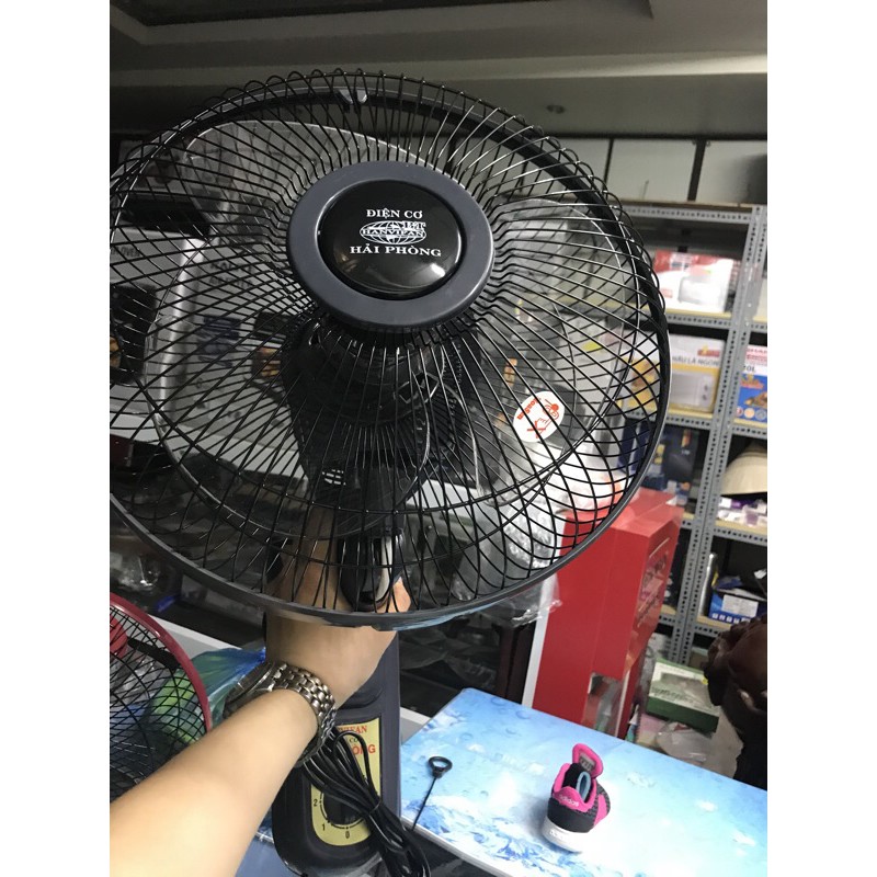 Quạt Treo Tường Điện Cơ Hải Phòng sải cánh 300mm Chính Hãng bảo hành 1 năm