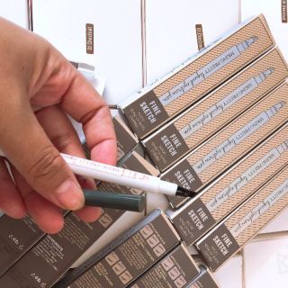 Chì kẻ mày phẩy sợi 4d thần thánh
