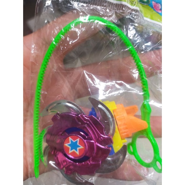 Lẻ 1 con quay nhỏ cho bé trai