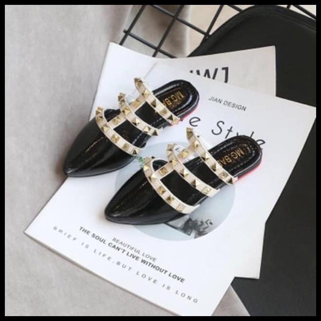 Giày Sandal Valentino Dành Cho Người Lớn