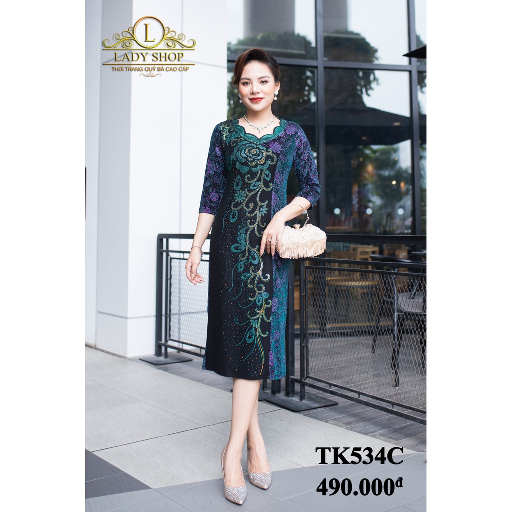 Đầm trung niên Ladyshop - Đầm thun nhũ đỏ chia khoang hoa dây đá TK534 | BigBuy360 - bigbuy360.vn