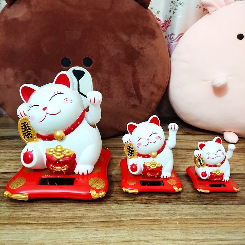 Đủ 3 size Mèo thần tài vẫy tay sử dụng năng lượng mặt trời