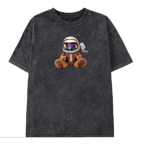 Áo thun wash in gấu phi hành