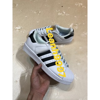 Giày thể thao sneaker kẻ đen