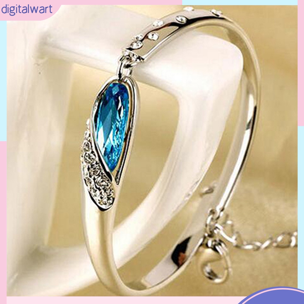 Vòng Tay Màu Bạc Đính Đá Thời Trang Cho Nữ