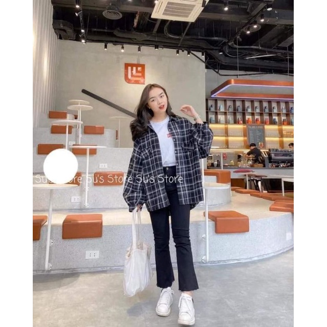 Áo Sơ Mi Nam Nữ Dài Tay Form Rộng Kẻ Sọc Caro Cổ Bẻ Unisex Oversize sihoangngan