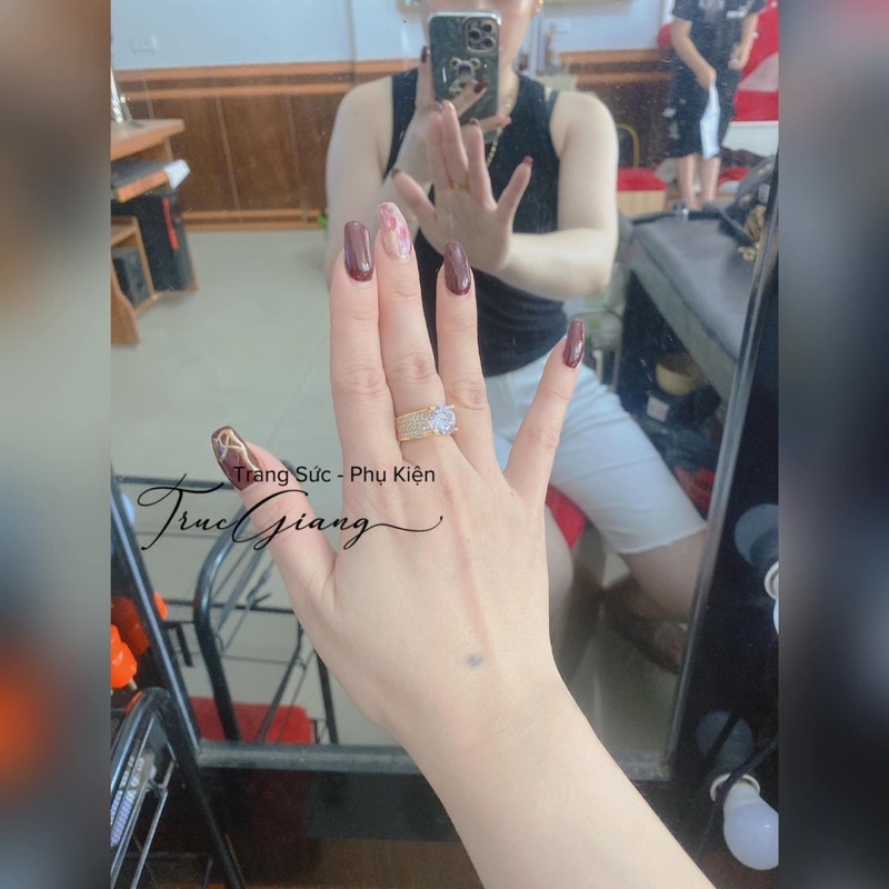 Nhẫn xi bạch kim mạ vàng soàn tấm có hột ẩn