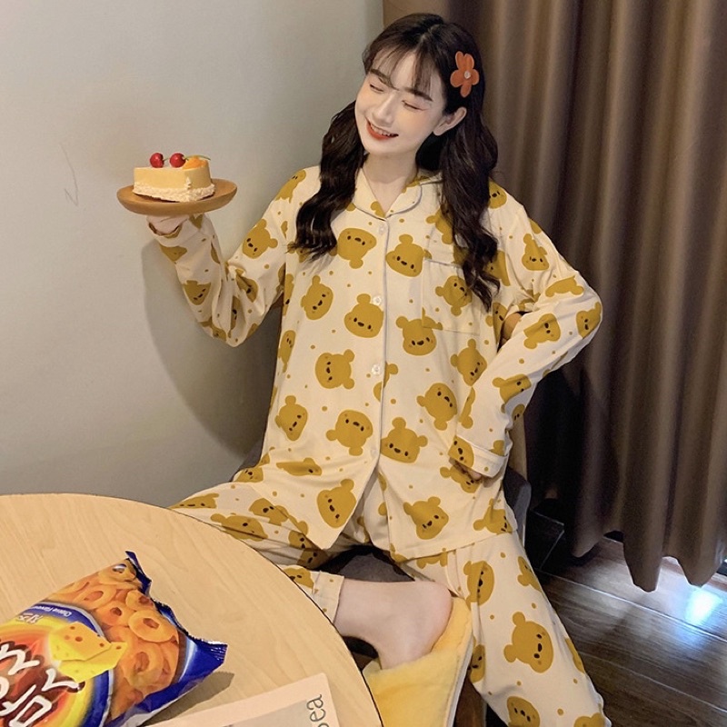 Bộ ngủ pijama nữ gấu Pooh vàng đáng yêu | BigBuy360 - bigbuy360.vn
