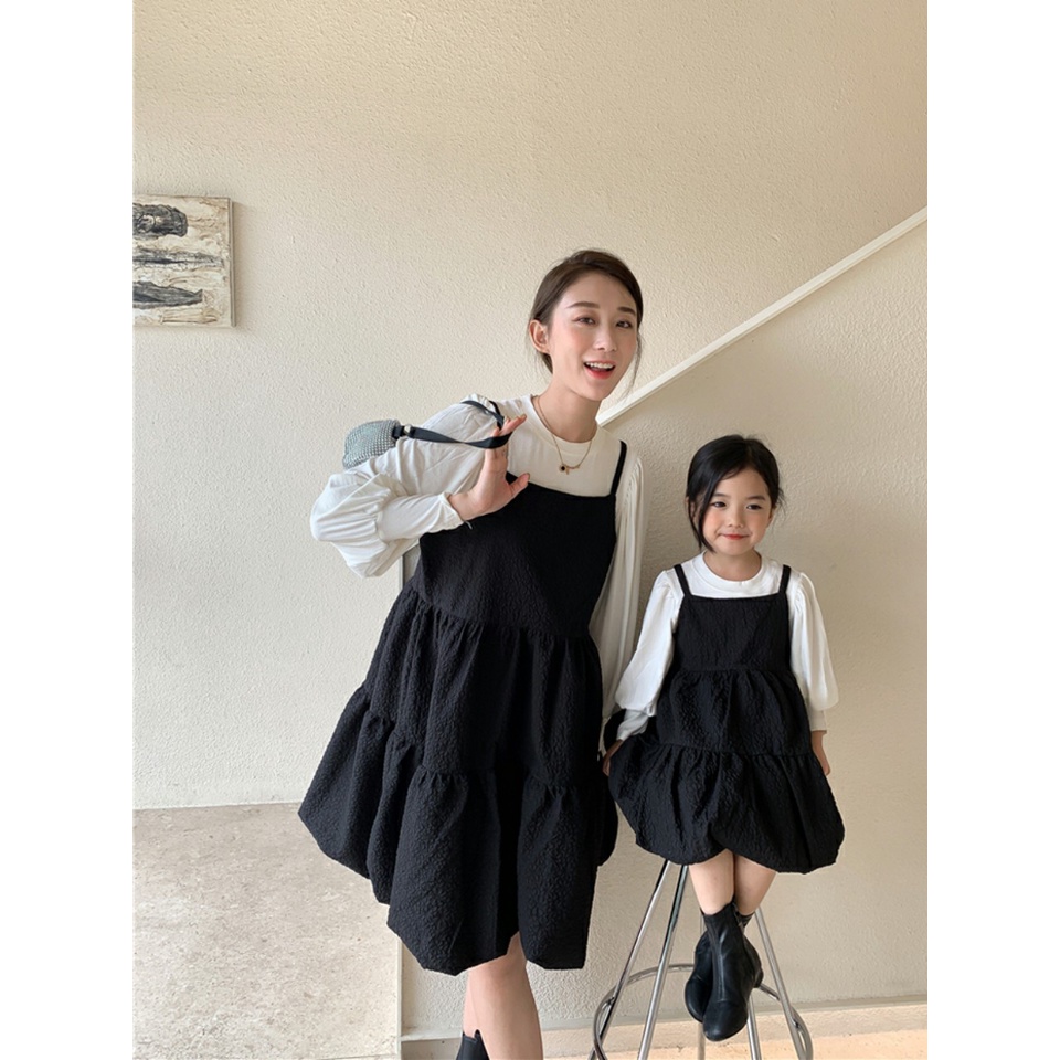 Váy đôi mẹ và bé tay phồng dễ thương thu đông dành cho mẹ và bé gái