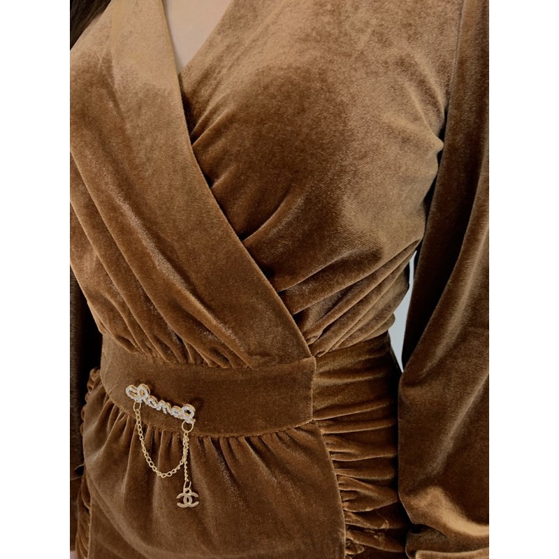 Đầm nhung dự tiệc cổ V tay dài Emvy - K16 | BigBuy360 - bigbuy360.vn