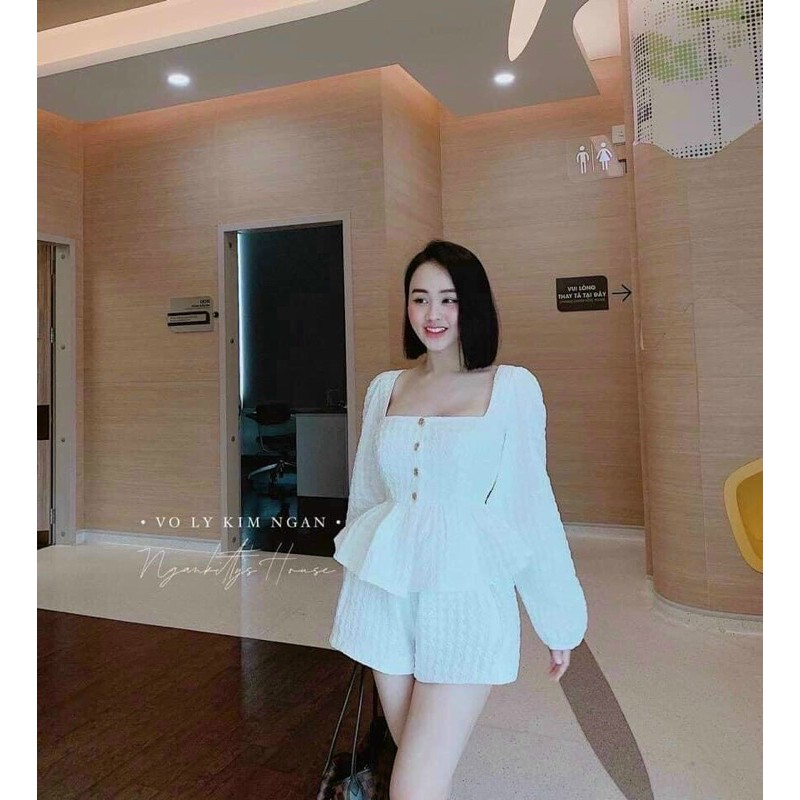Set áo peplum trắng cổ vuông bo eo + short