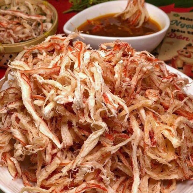 300gr Mực xé hấp nước dừa đậm đà nhâm nhi uống thêm li trà chanh rất ngon, tặng mắm me khi đặt 2 hủ, đồ ăn vặt Sài Gòn | BigBuy360 - bigbuy360.vn