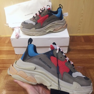 Balenciaga triple-s hàng H12