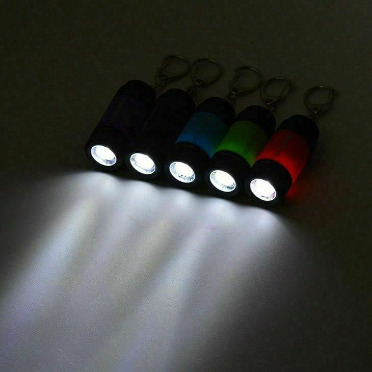 Đèn pin có móc chìa khóa nhỏ cổng sạc USB tiện lợi