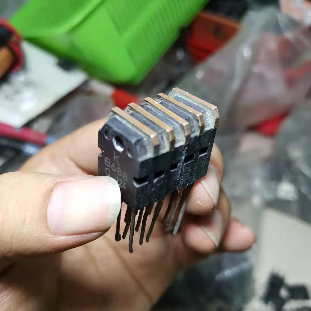 sò KEC B688 lưng đồng,chân đồng tháo máy