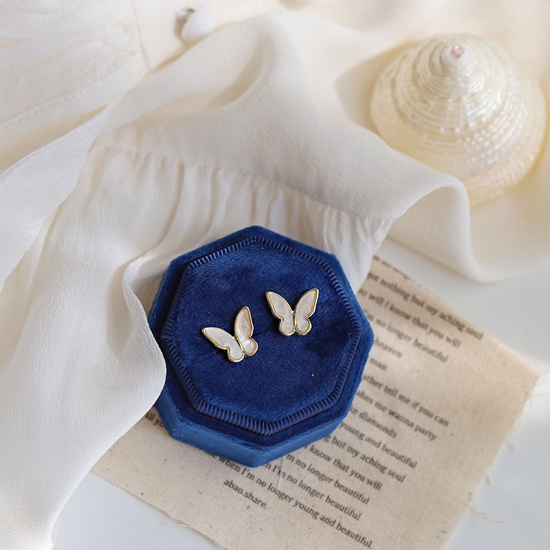 Khuyên Tai Dạng Kẹp Hình Bướm Màu Trắng Phong Cách Hàn Quốc Mới 2022 Niche Ins Không Xỏ Lỗ Dành Cho Bạn Nữ