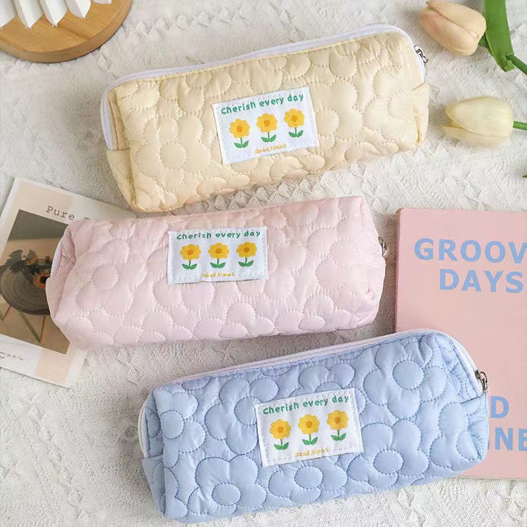 Túi Đựng Bút In Họa Tiết Dễ Thương Sức Chứa Lớn Tiện Dụng Cho Học Sinh