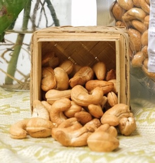 Hạt Điều Rang Muối Bình Phước loại 1 (500gr)