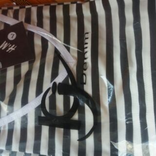 Áo phông H&M 60k