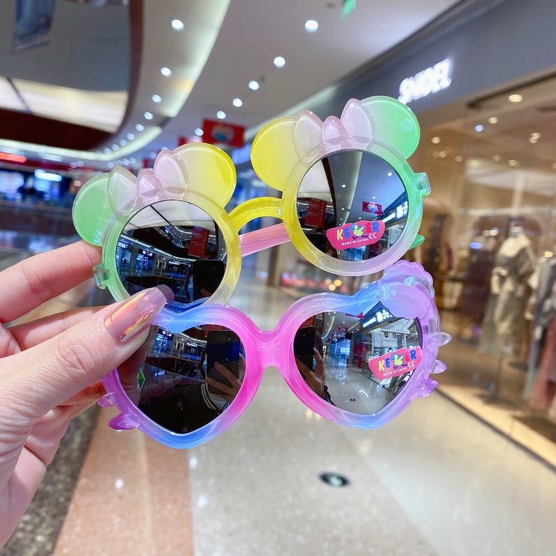 Kính Mát Chống Tia UV Kiểu Dáng Dễ Thương Dành Cho Bé