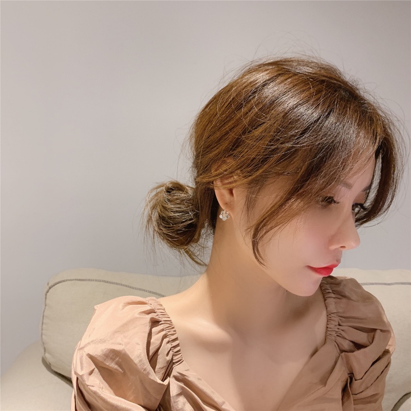 Khuyên Tai Bạc Đính Đá Zircon Tinh Tế Thời Trang Hàn Quốc Mới