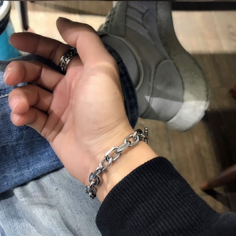 Vòng Đeo Tay Bằng Thép Titan Phối Khóa Phong Cách Hip Hop Âu Mỹ Cá Tính Cho Nam Và Nữ