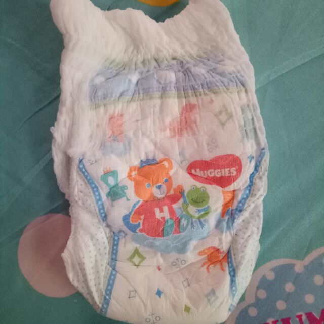 50 bỉm huggies size L