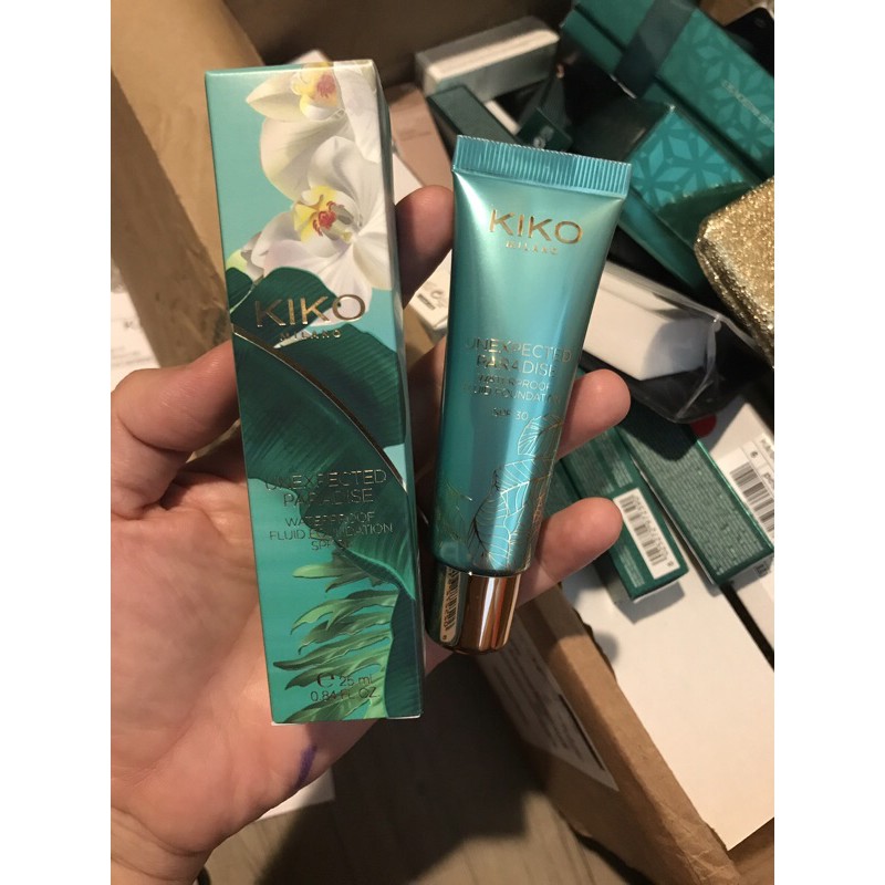 Kem nền Kiko Unexpected Paradise spf 30