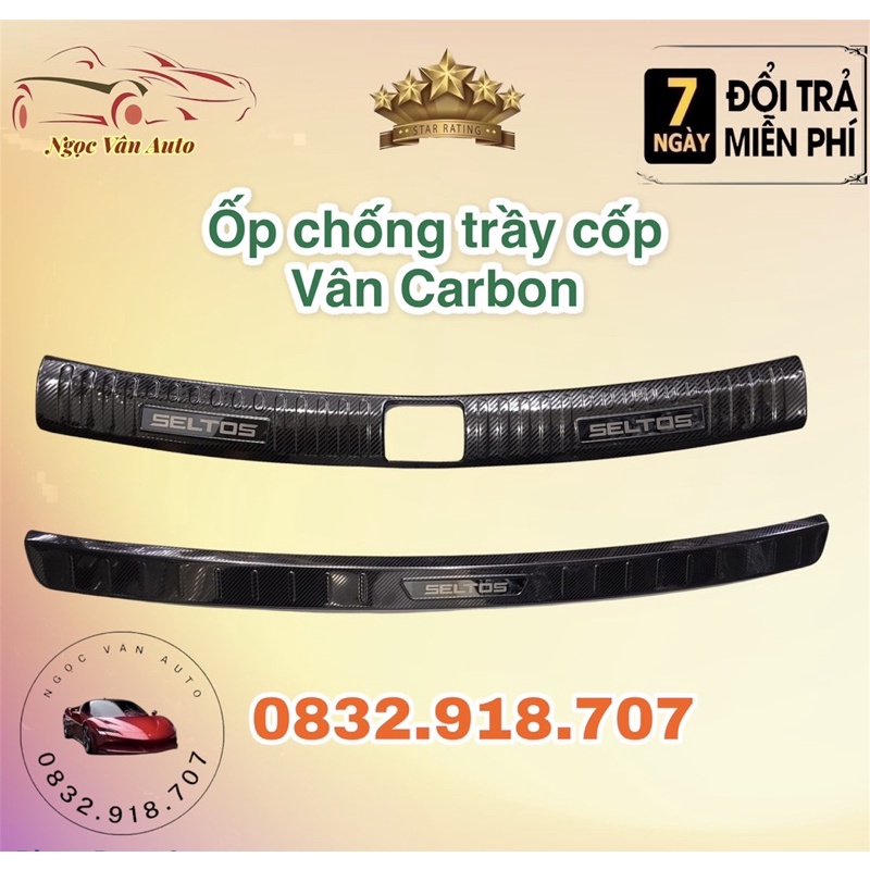 ốp chống trầy cốp Kia Seltos 2020 - 2021 vân Carbon
