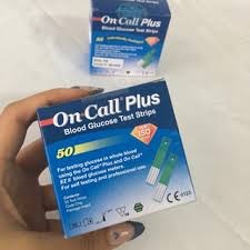 Que thử đường huyết ACON On Call Plus và oncall EZ II hộp 50 que (1 hộp 2 lọ x 25 que)