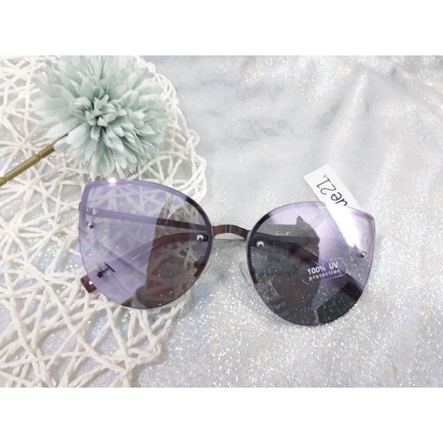 Kính Rue 21 hàng chuẩn auth, có mail mua hàng chính hãng