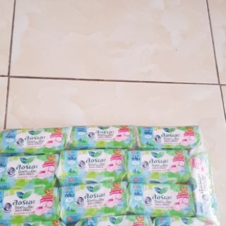 Băng vệ sinh laurier thái lan