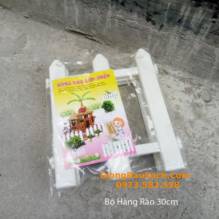 50 Hàng Rào nhựa trang trí 20cm