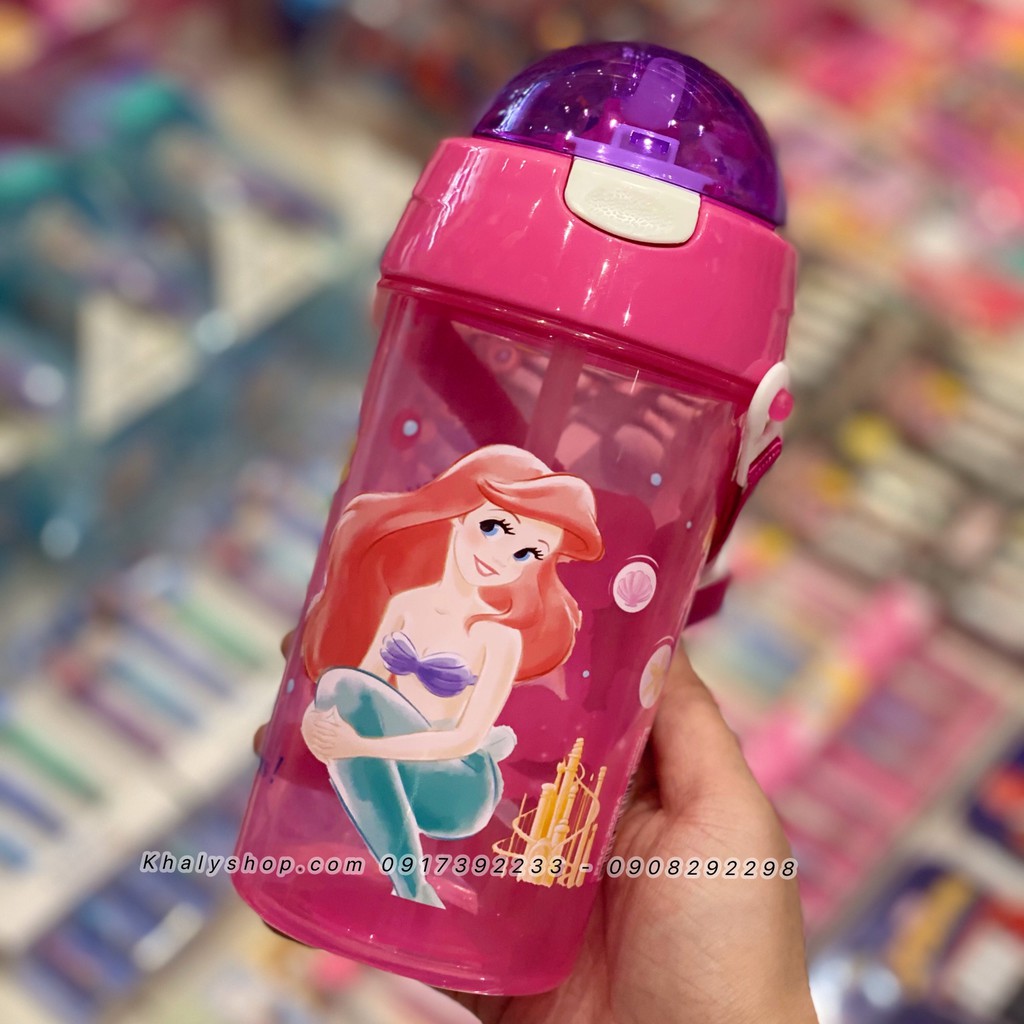 Bình nước ống hút dây đeo hoạt hình Princess , Spiderman , Frozen cho bé trẻ em - Thái lan (7x7x18)