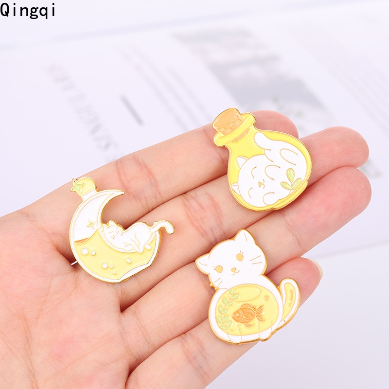 Ghim cài áo Miss Zoe họa tiết mèo thỏ hoạt hình dễ thương