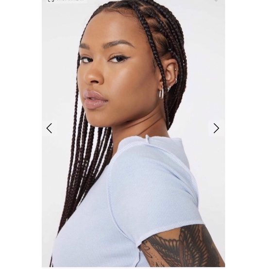 Áo croptop ôm thun bo gân phối chỉ may ngược khác màu