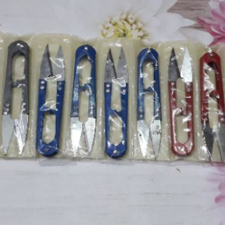 Kéo cắt chỉ