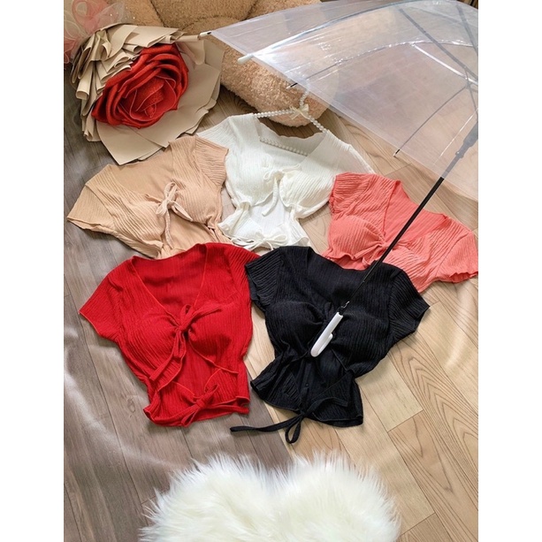 Áo kiểu tay ngắn chất xốp mịn ( có mút ngực)