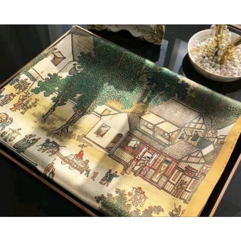Khăn lụa họa tiết thời trang - Khăn đi biển - du lịch