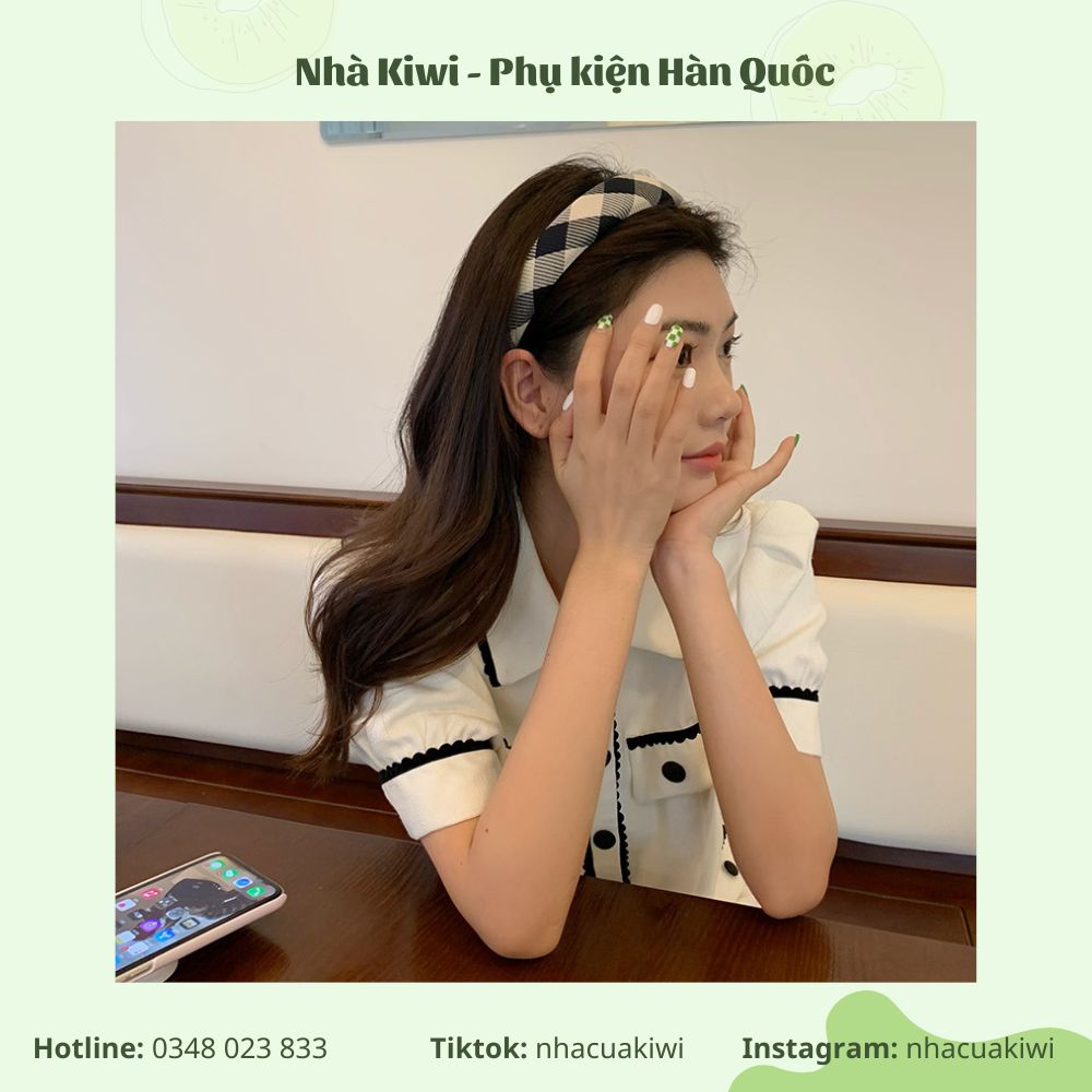 Băng đô cài tóc kẻ sọc caro trắng đen cổ điển