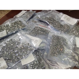 NAILS SHOP- Đá mix chân keo (đá Tiệp) - phụ kiện nail