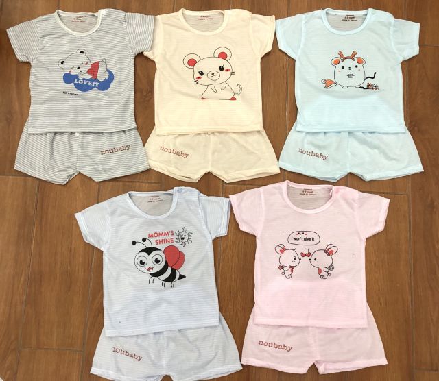 Set 5 bộ cotton kẻ noubaby cho bé