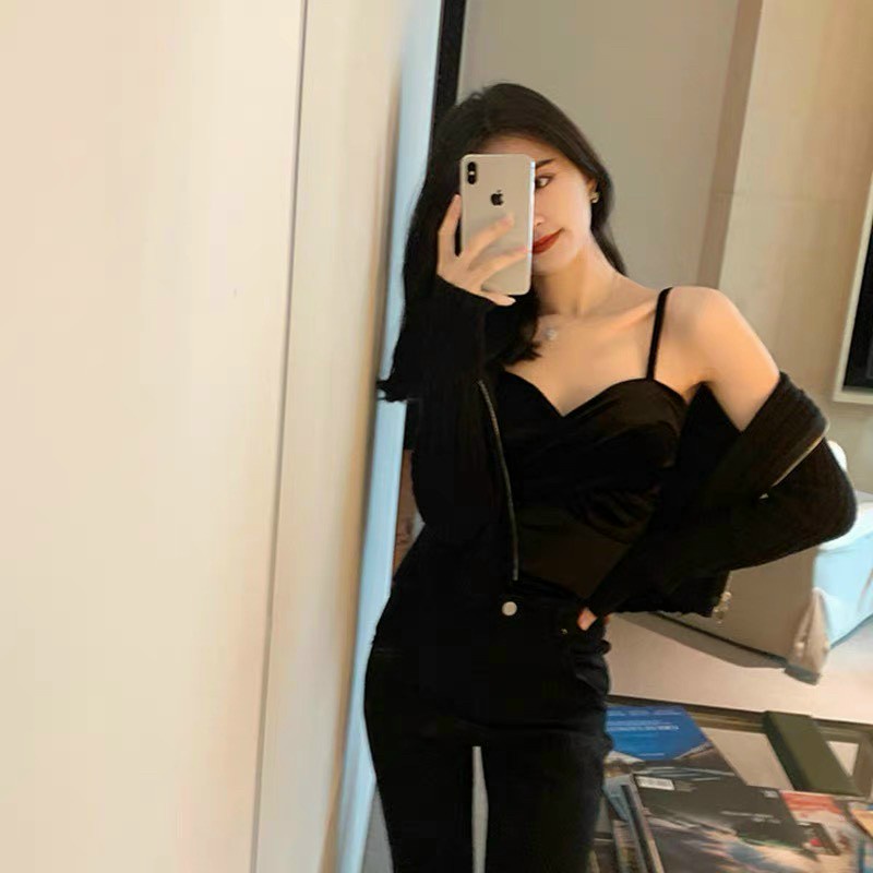 Áo bra nhung 2 dây dáng dài, áo lót nữ 2 dây croptop có lót ngực sexy kết hợp chân váy, quần bò siêu xinh.