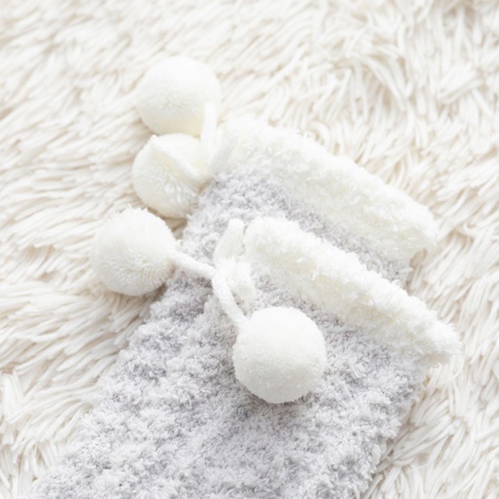 Đôi Vớ Lông Cừu San Hô Dày Dặn Ấm Áp Nhiều Màu Thời Trang Mùa Đông Cho Nữ