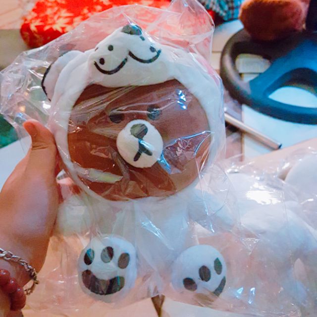 Gấu brown cosplay