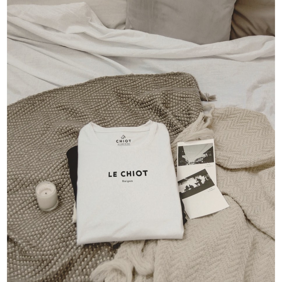 Áo thun in trắng đen cotton Le Chiot